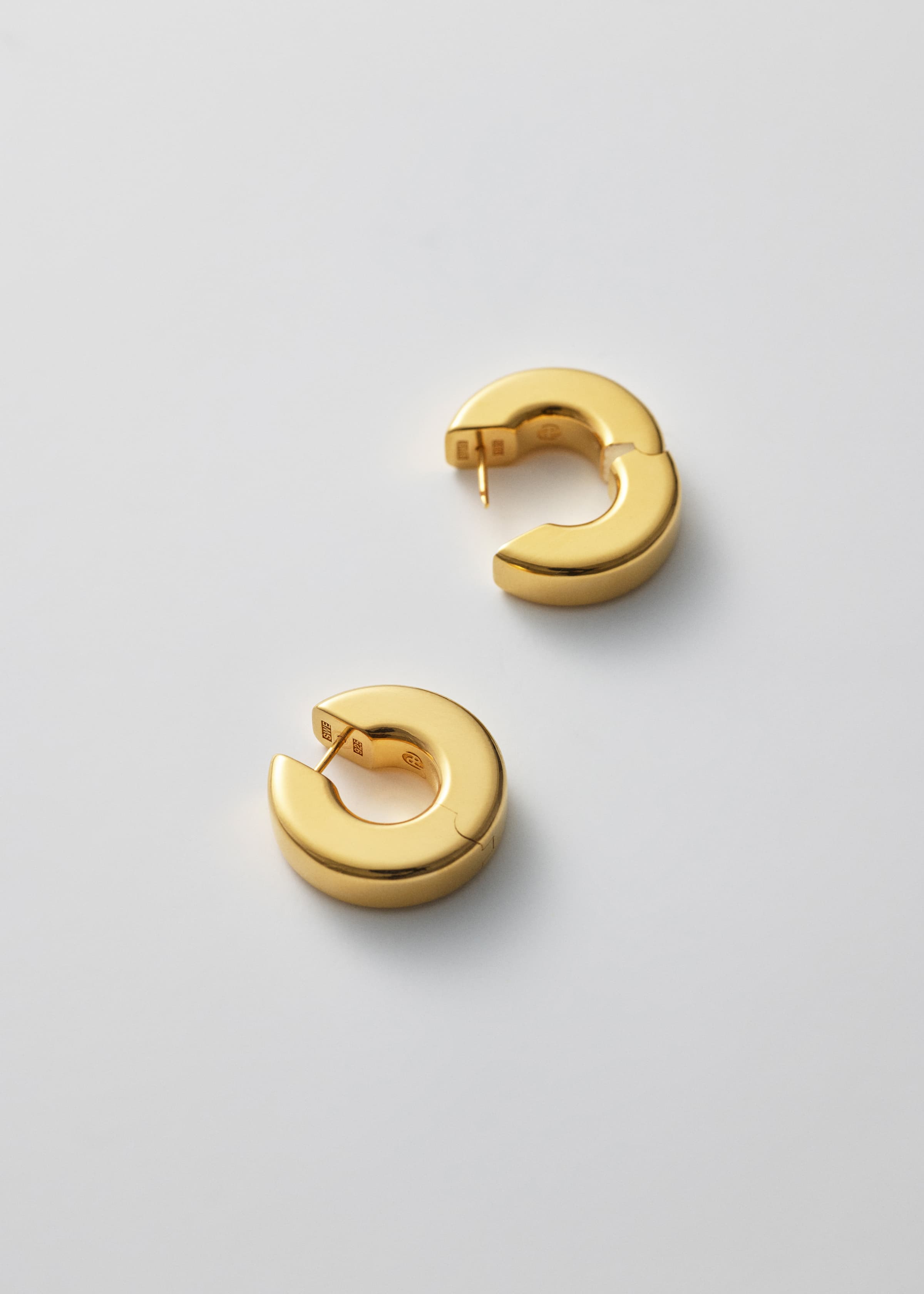 Square earrings large